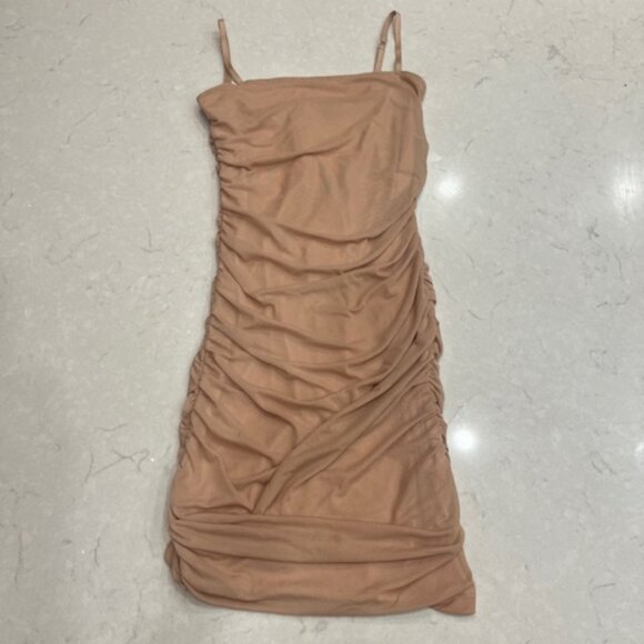 FOREVER 21 Bodycon Ruched Mini Prom Club Dress - Nude - Size Medium - Picture 2 of 4